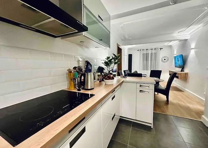 #the Family Moderne Et Charme Wifi - Tv 4per 아파트